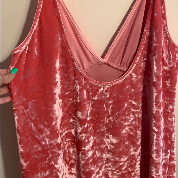 Y2K Hot Pink crushed velvet dress- Forever 21 - Picture 7 of 9
